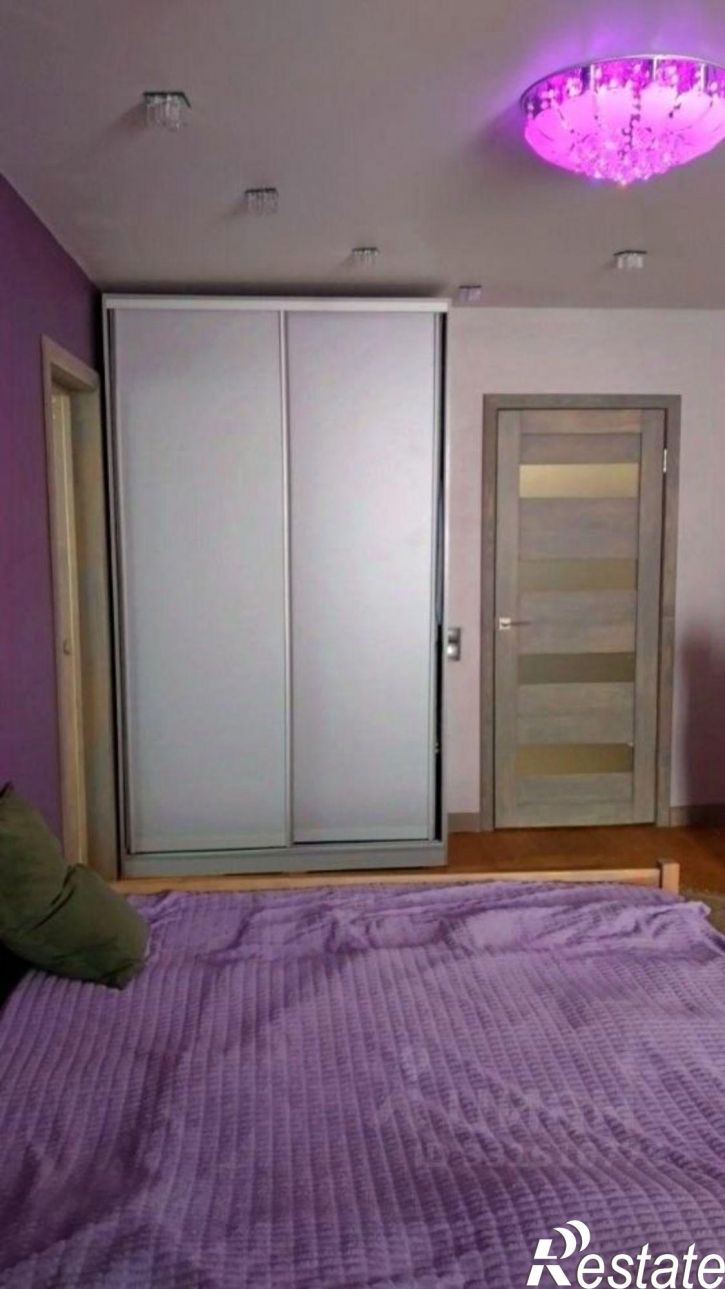 2-комн квартира ул Попова, 100,  д. 100