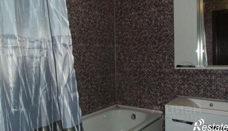 1-комн квартира пр-кт Б.Хмельницкого, 80а,  д. 80а