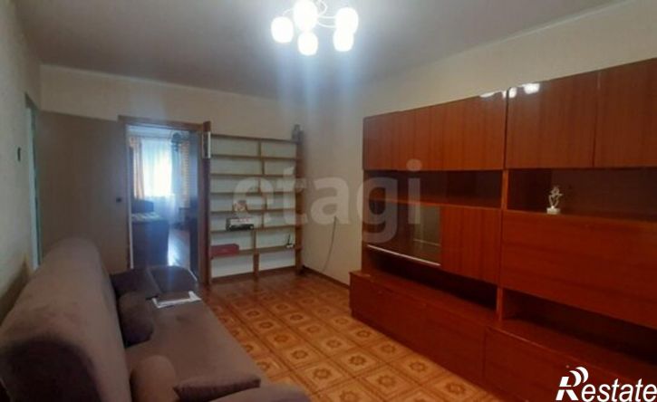 2-комн квартира ул 5 Августа, 38,  д. 38