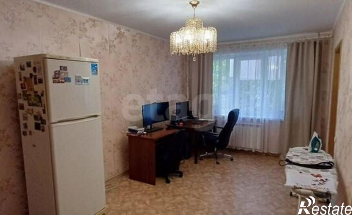 4-комн квартира ул Костюкова, 17,  д. 17