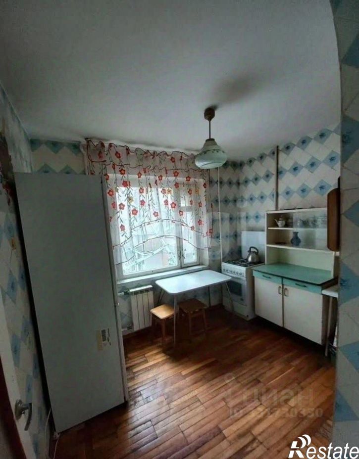 3-комн квартира ул 60 лет Октября, 1,  д. 1