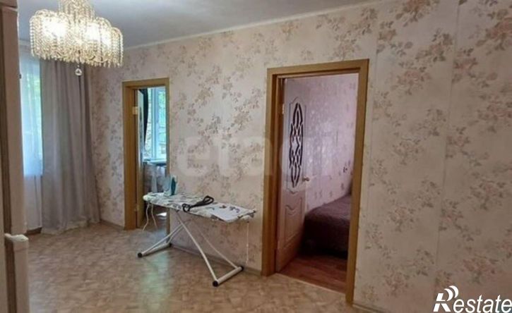 4-комн квартира ул Костюкова, 17,  д. 17