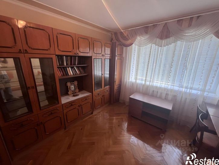 3-комн квартира пр-кт Ватутина, 9а,  д. 9а