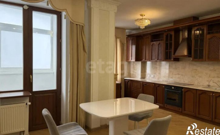 3-комн квартира Белгород, Свято-Троицкий бульвар, 11