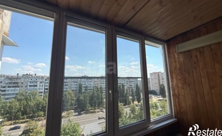 3-комн квартира пр-кт Ватутина, 18,  д. 18