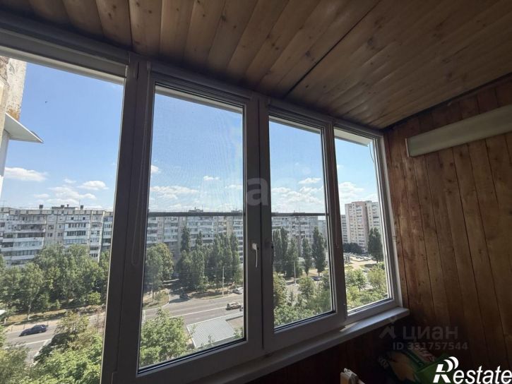 3-комн квартира пр-кт Ватутина, 18,  д. 18