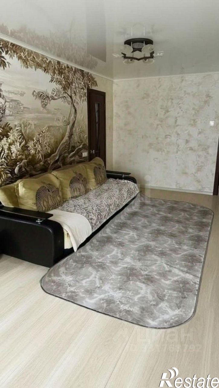 2-комн квартира пр-кт Б.Хмельницкого, 94,  д. 94