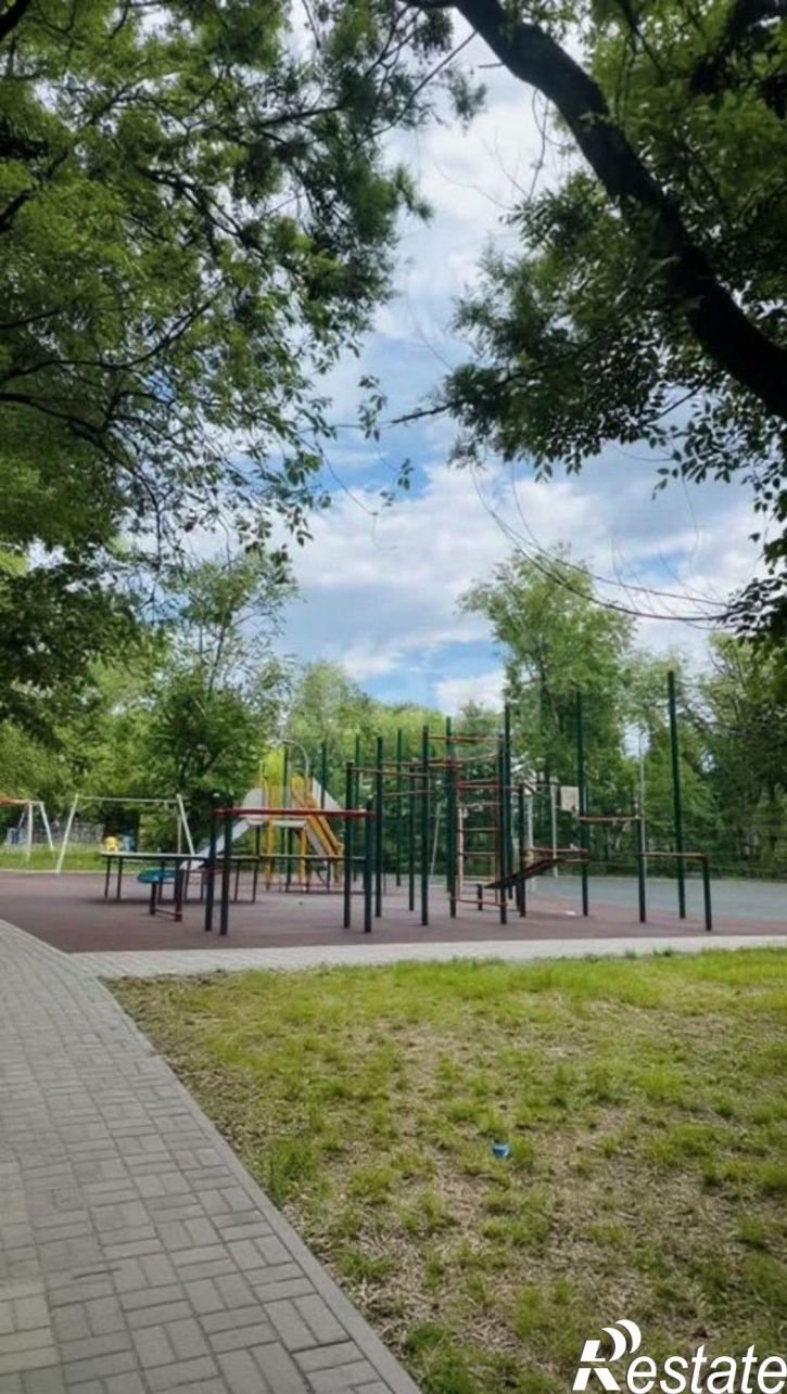 2-комн квартира пр-кт Б.Хмельницкого, 94,  д. 94