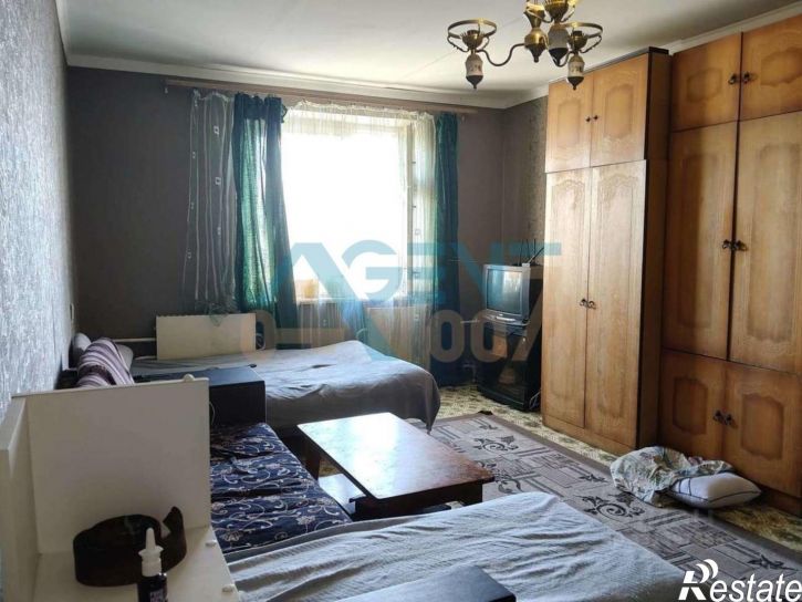 2-комн квартира пр-кт Славы, 18,  д. 18