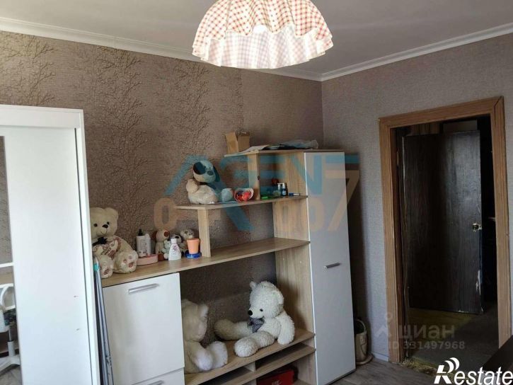 2-комн квартира пр-кт Славы, 18,  д. 18