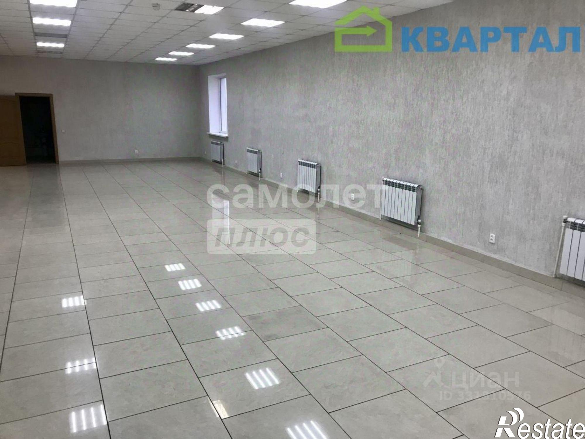 Купить торговое помещение за 127 002 000 рублей на ул Восточная, 71а