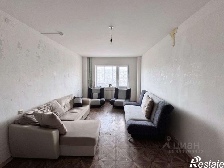 2-комн квартира ул Есенина, 8а,  д. 8а