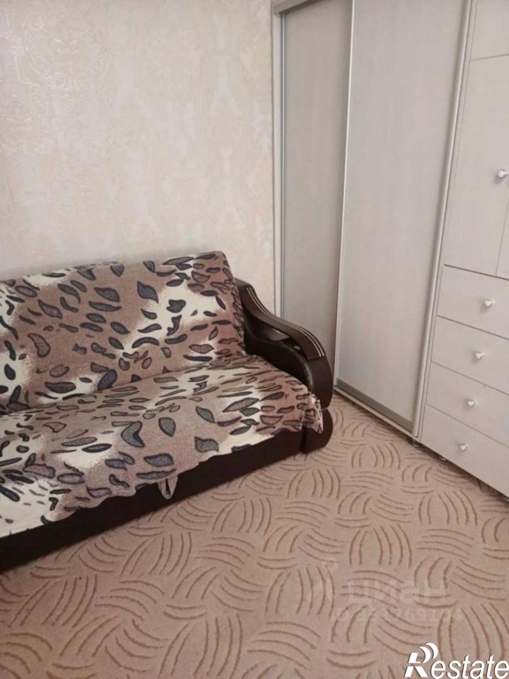 1-комн квартира ул Есенина, 14,  д. 14