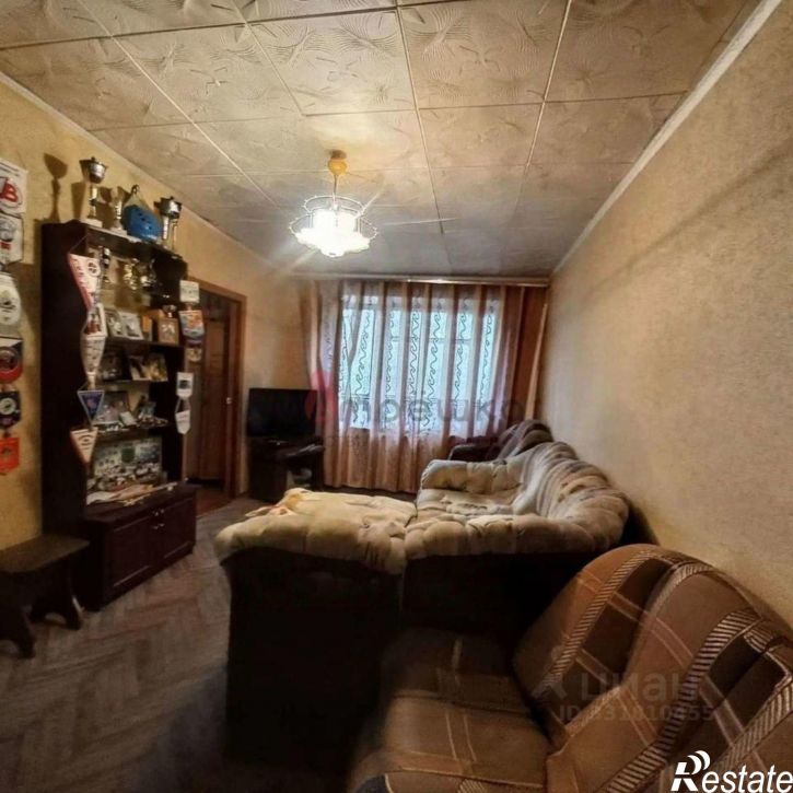 4-комн квартира ул Костюкова, 17,  д. 17