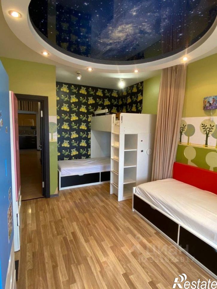 3-комн квартира ул Попова, 102,  д. 102