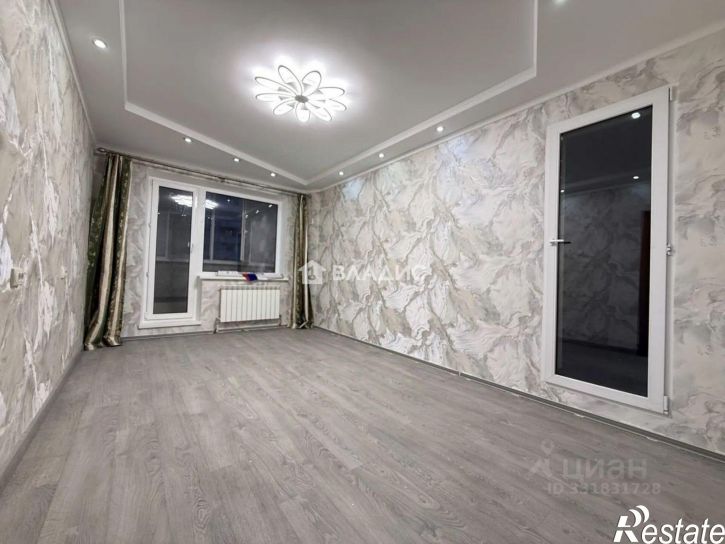 3-комн квартира б-р Юности, 27,  д. 27