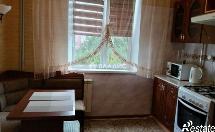 2-комн квартира б-р Юности, 21,  д. 21