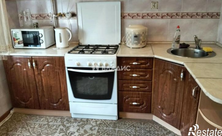 2-комн квартира б-р Юности, 21,  д. 21