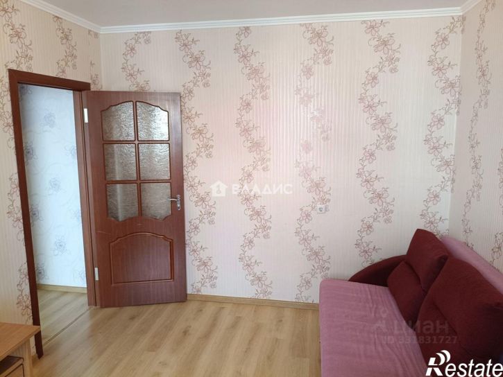 3-комн квартира ул Есенина, 16,  д. 16