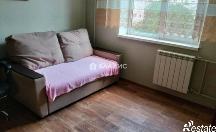 2-комн квартира б-р Юности, 21,  д. 21