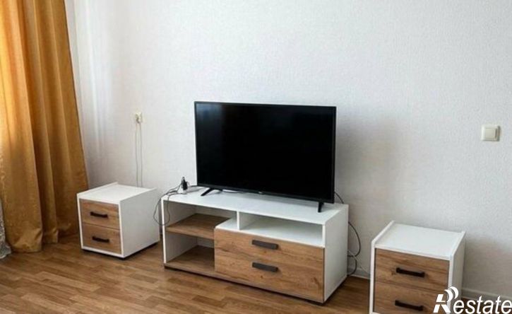 2-комн квартира ул Щорса, 45л,  д. 45л