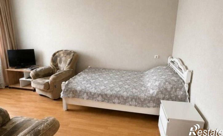2-комн квартира ул Щорса, 45л,  д. 45л