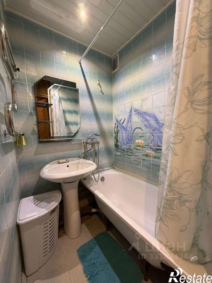 3-комн квартира ул Курская, 8а,  д. 8а