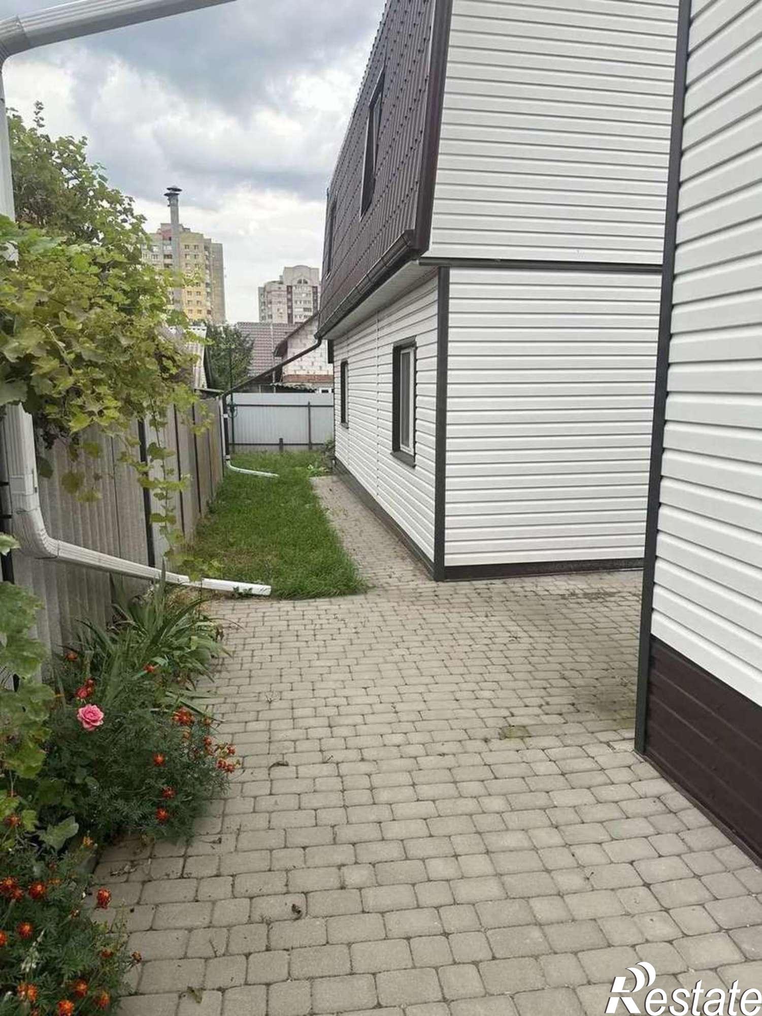 Купить дачу, дом, коттедж за 10 500 000 рублей на Горького улица
