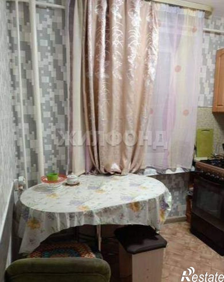 3-комн квартира Попова ул., д.100