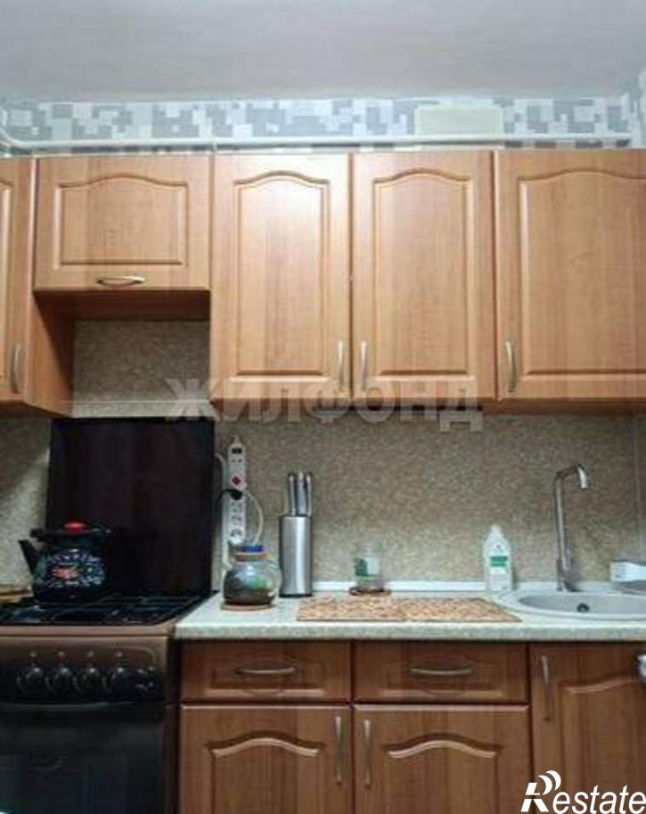 3-комн квартира Попова ул., д.100