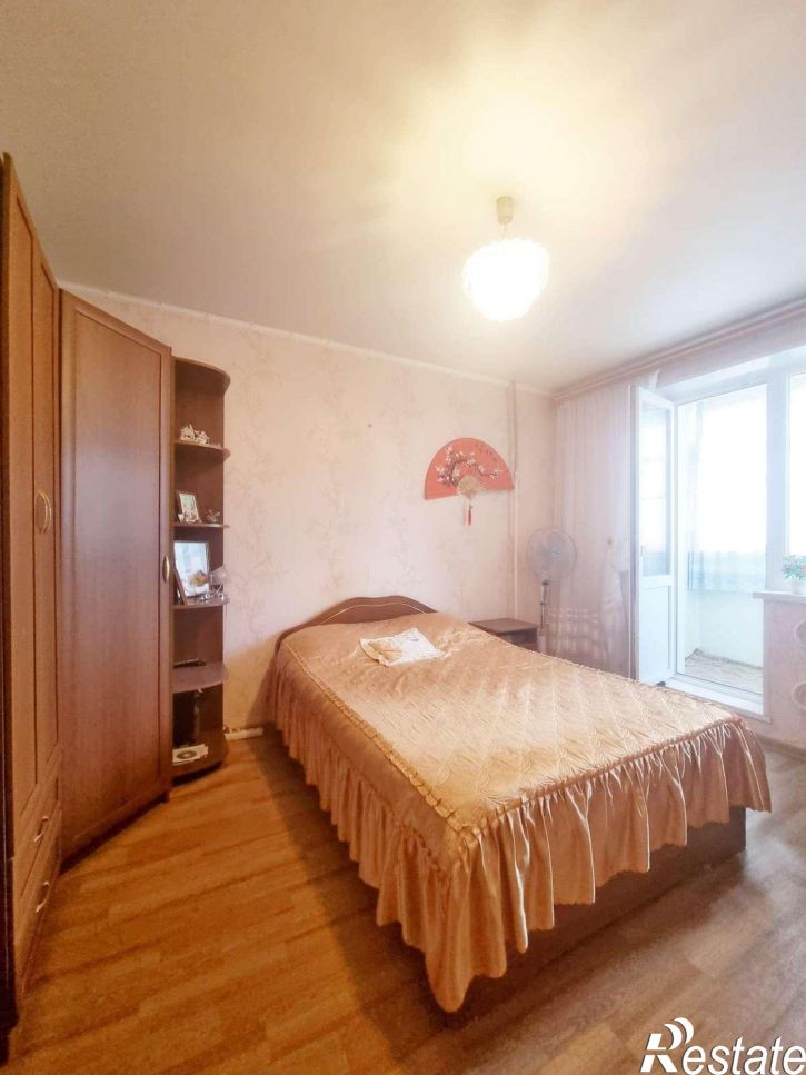 3-комн квартира Щорса улица, 49