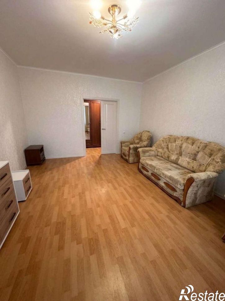 2-комн квартира Щорса улица, 45Л