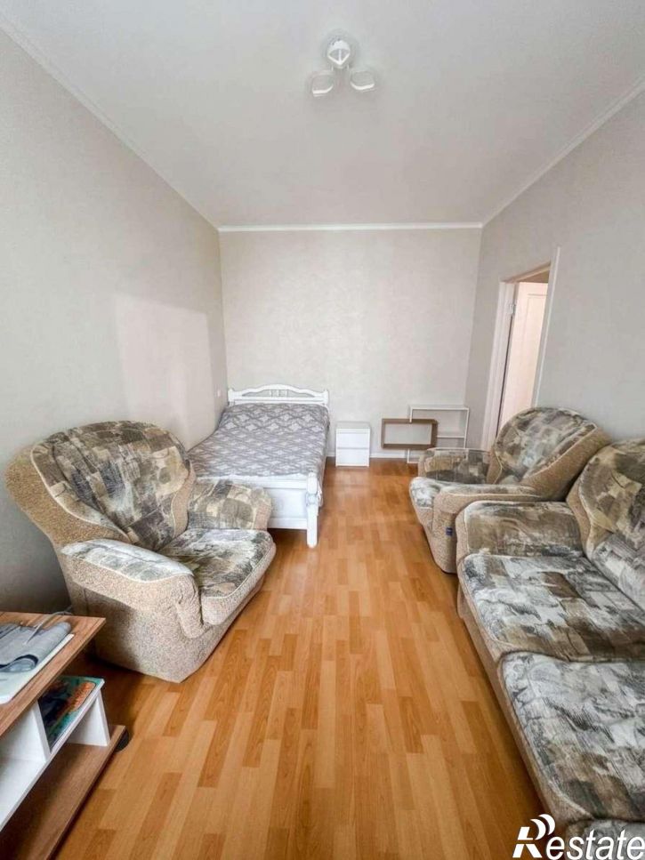 2-комн квартира Щорса улица, 45Л