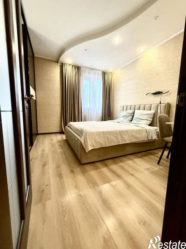 2-комн квартира Апанасенко улица, 97