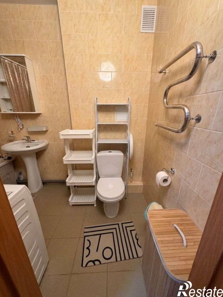1-комн квартира Виктора Лосева улица, 25