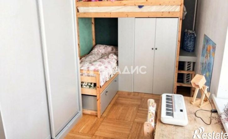 3-комн квартира ул Попова, 100,  д. 100