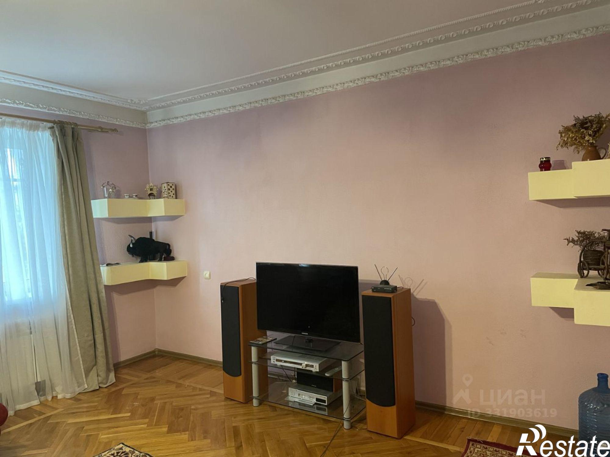 Сдать дачу, дом, коттедж за 40 000 рублей на Юрьевский пер, 8