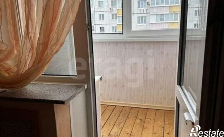 3-комн квартира ул Есенина, 48,  д. 48