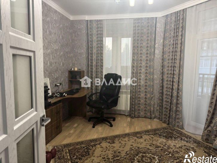 3-комн квартира б-р 1 Салюта, 6в,  д. 6в