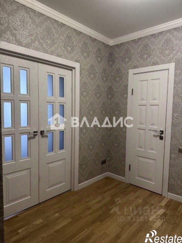 3-комн квартира б-р 1 Салюта, 6в,  д. 6в