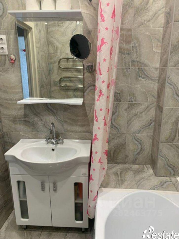 1-комн квартира улица Есенина, 9 к3,  д. 9 к3