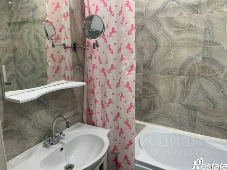 1-комн квартира улица Есенина, 9 к3,  д. 9 к3