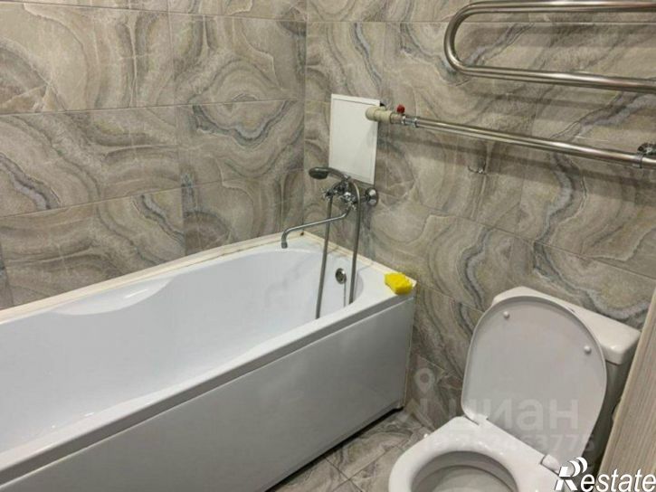 1-комн квартира улица Есенина, 9 к3,  д. 9 к3