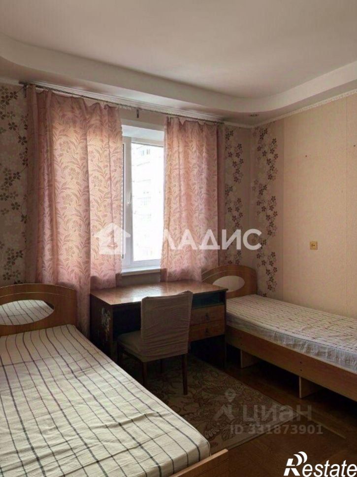 3-комн квартира ул Победы, 83,  д. 83