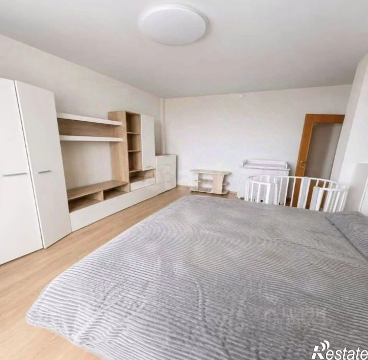 1-комн квартира ул Виктора Лосева, 23,  д. 23