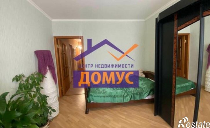 3-комн квартира ул Есенина, 14,  д. 14
