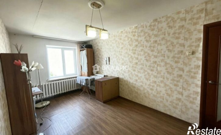 3-комн квартира ул Попова, 100,  д. 100
