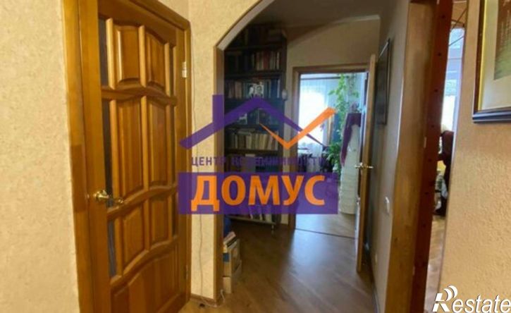 3-комн квартира ул Есенина, 14,  д. 14