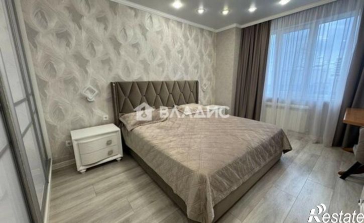 3-комн квартира ул Гостенская, 16,  д. 16