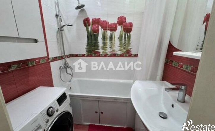3-комн квартира ул Гостенская, 16,  д. 16